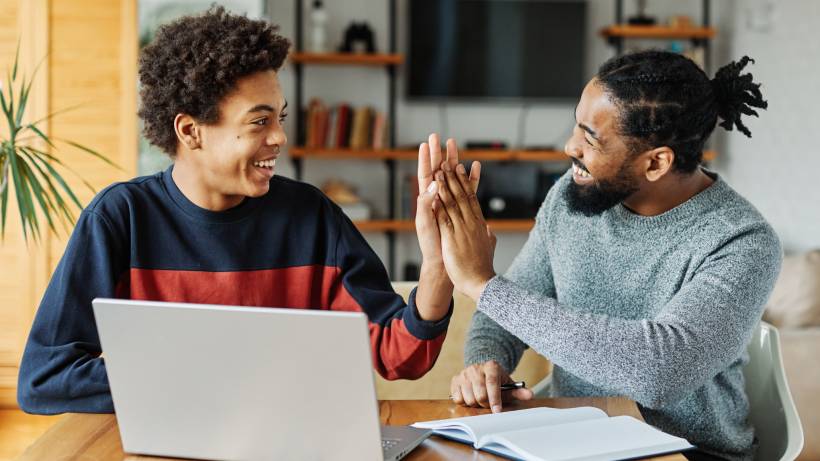 Kết quả học hệ quốc tế đơn ngữ